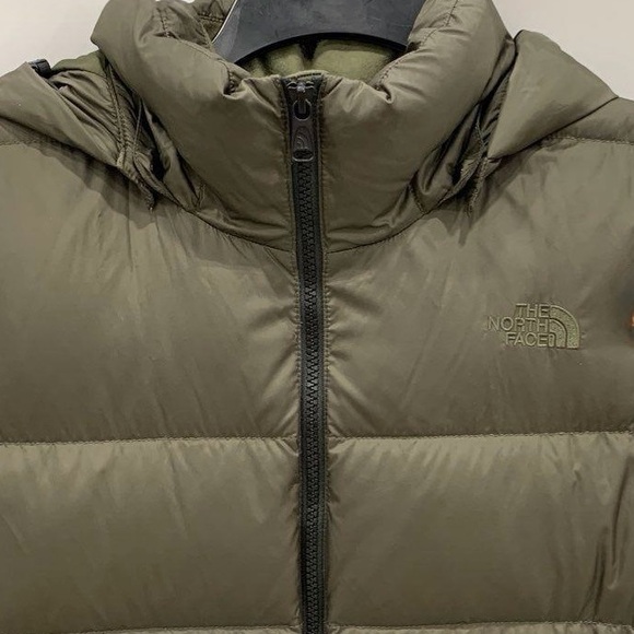 The North Face Women's Metropolis Parka Iii Down Coat In A Green Color, Small - Picture 3 of 16